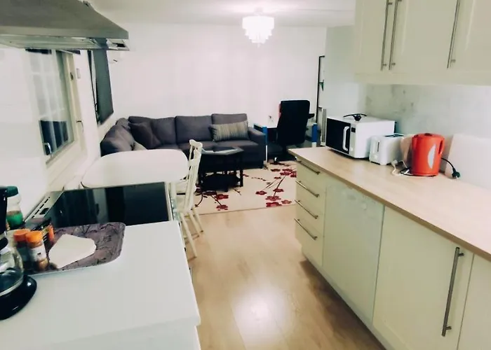 Gjestehus I Tveit